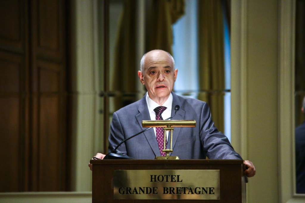 PRISMA ELECTRONICS MICE 1 press 04 11 252