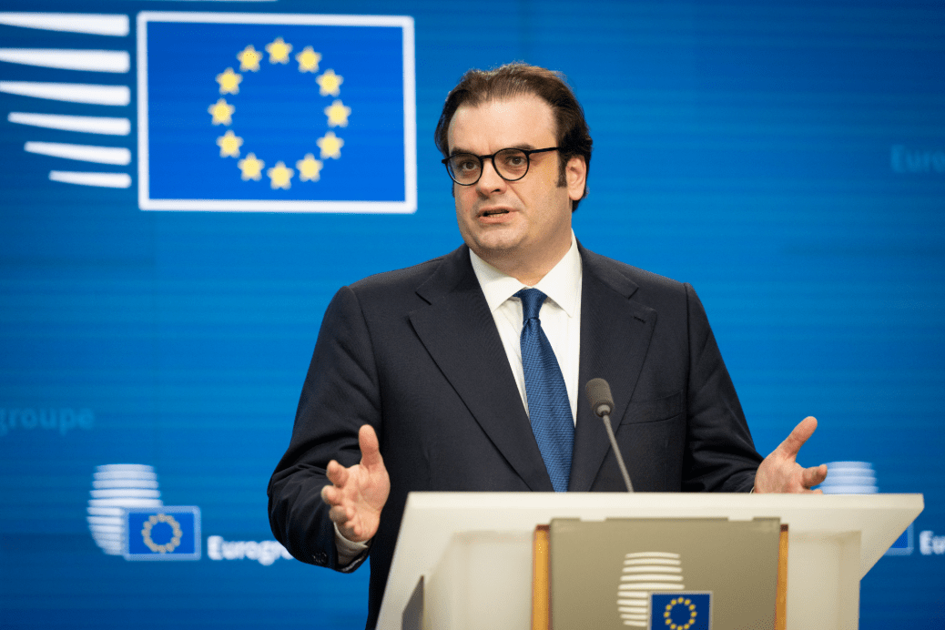 «Σοκ! Ο Πιερρακάκης αναλαμβάνει τον ESM μετά την προεδρία του Eurogroup – Τι σημαίνει για την Ελλάδα;»