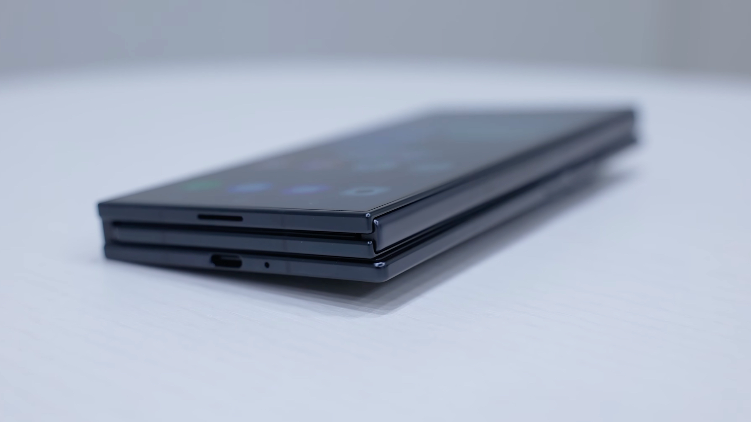 Πραγματικές εικόνες του Samsung Galaxy Z TriFold