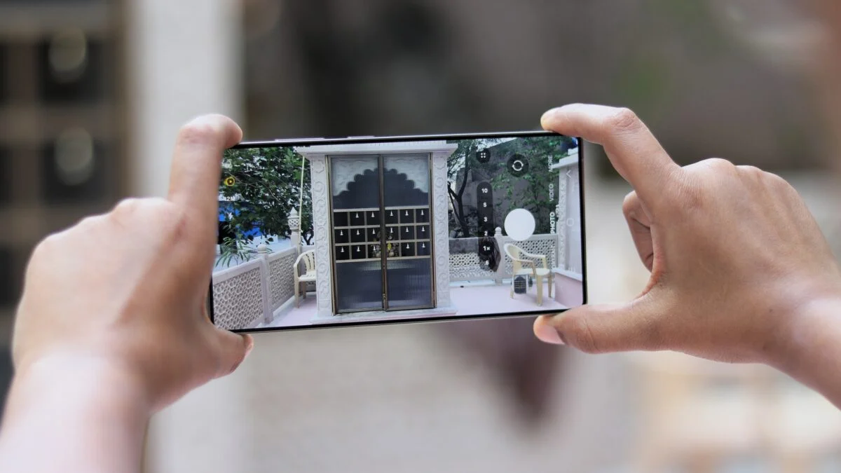 Τα Galaxy S25, S24 υποστηρίζουν πλέον την επεξεργασία HDR στο Adobe Lightroom