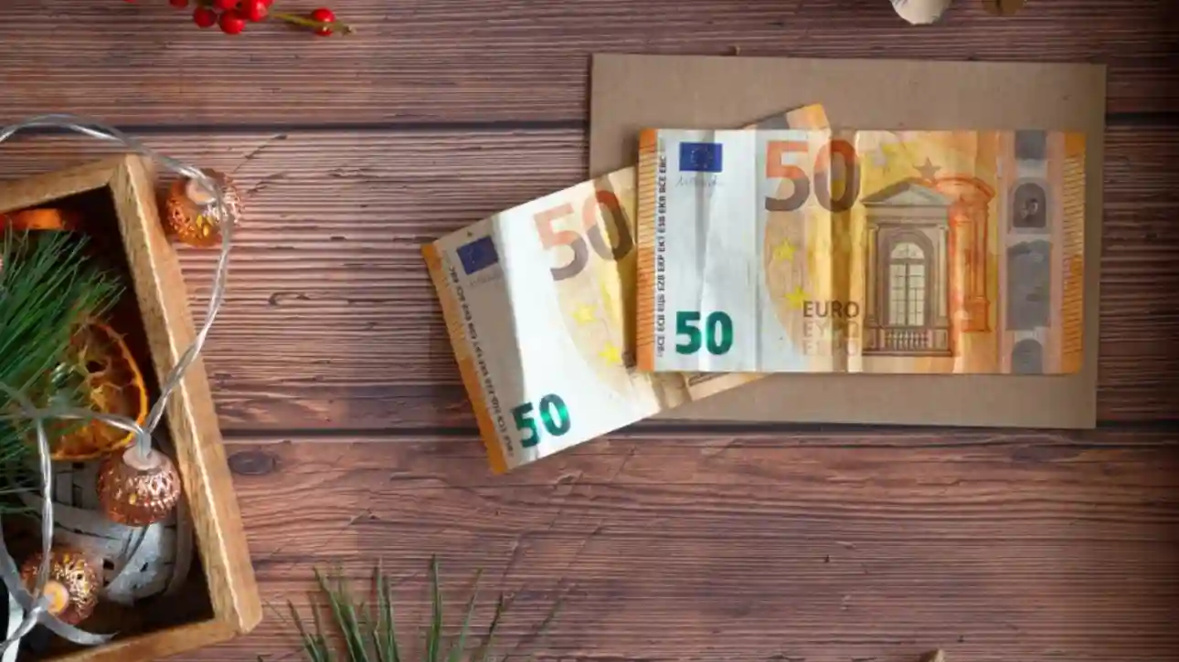 Ανακάλυψε πότε θα πάρεις τα λεφτά σου! Ο απόλυτος οδηγός για τον υπολογισμό και την καταγγελία στο 1555!