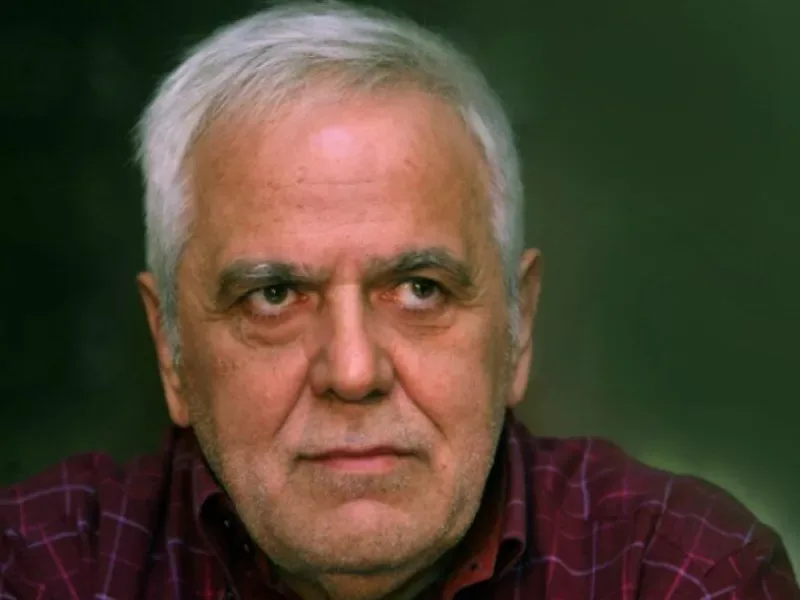 Μανδραβέλης: Χθες μίλησα στο δελτίο για τον «Φραπέ» και με απείλησαν ότι θα έχω την τύχη του Καραϊβάζ – Τυπολογίες