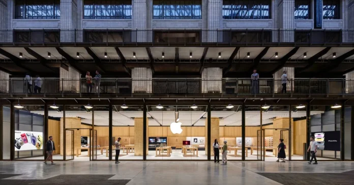 Η βρετανική Apple Store απαριθμεί ειδικές ώρες καθώς οι εκδηλώσεις εορτασμού της 50ης επετείου συνεχίζονται Η βρετανική Apple Store απαριθμεί ειδικές ώρες καθώς οι εκδηλώσεις εορτασμού της 50ης επετείου συνεχίζονται