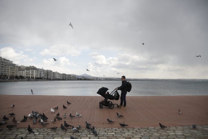 Ο φετινός ήταν ο δεύτερος πιο θερμός χειμώνας που έχει καταγραφεί στην Ελλάδα από το 1960: Αλλά κι από τους πιο υγρούς χειμώνες στα χρονικά Ο φετινός ήταν ο δεύτερος πιο θερμός χειμώνας που έχει καταγραφεί στην Ελλάδα από το 1960: Αλλά κι από τους πιο υγρούς χειμώνες στα χρονικά