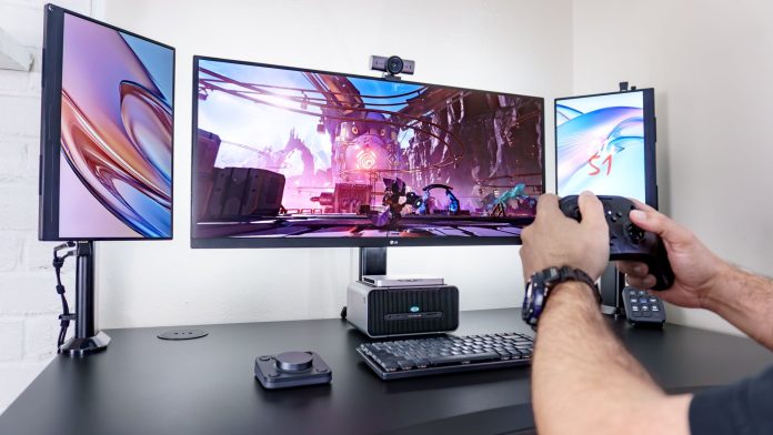 Έδωσα στον αγαπημένο μου μίνι υπολογιστή τσέπης μια άμεση αναβάθμιση με αυτό το σταθμό σύνδεσης — και τώρα είναι μια πλήρης πλατφόρμα gaming Έδωσα στον αγαπημένο μου μίνι υπολογιστή τσέπης μια άμεση αναβάθμιση με αυτό το σταθμό σύνδεσης — και τώρα είναι μια πλήρης πλατφόρμα gaming