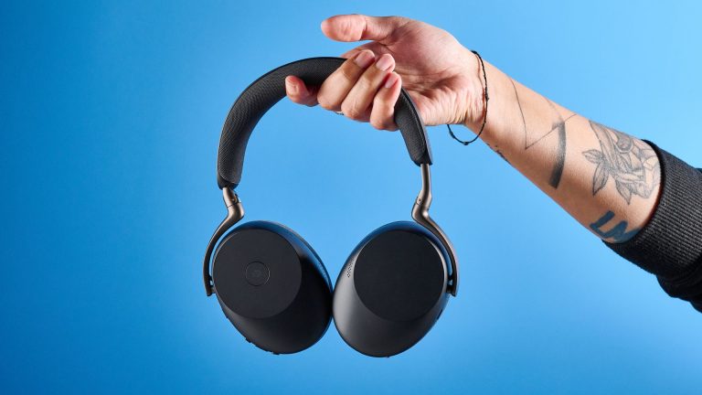 Παράτησα τα ακουστικά μου αξίας $400 για αυτό το ακουστικό διάσκεψης για μια εβδομάδα και είμαι σχεδόν πεπεισμένος ότι είναι καλύτερο για μουσική