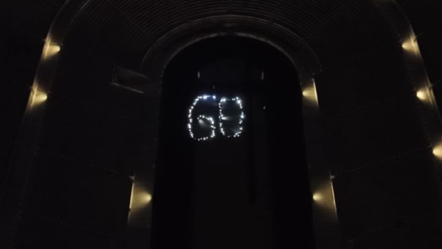 Ωρα της Γης: Η στιγμή που η Αθήνα «έσβησε» – Το Παναθηναϊκό Στάδιο και η Ακρόπολη στο σκοτάδι