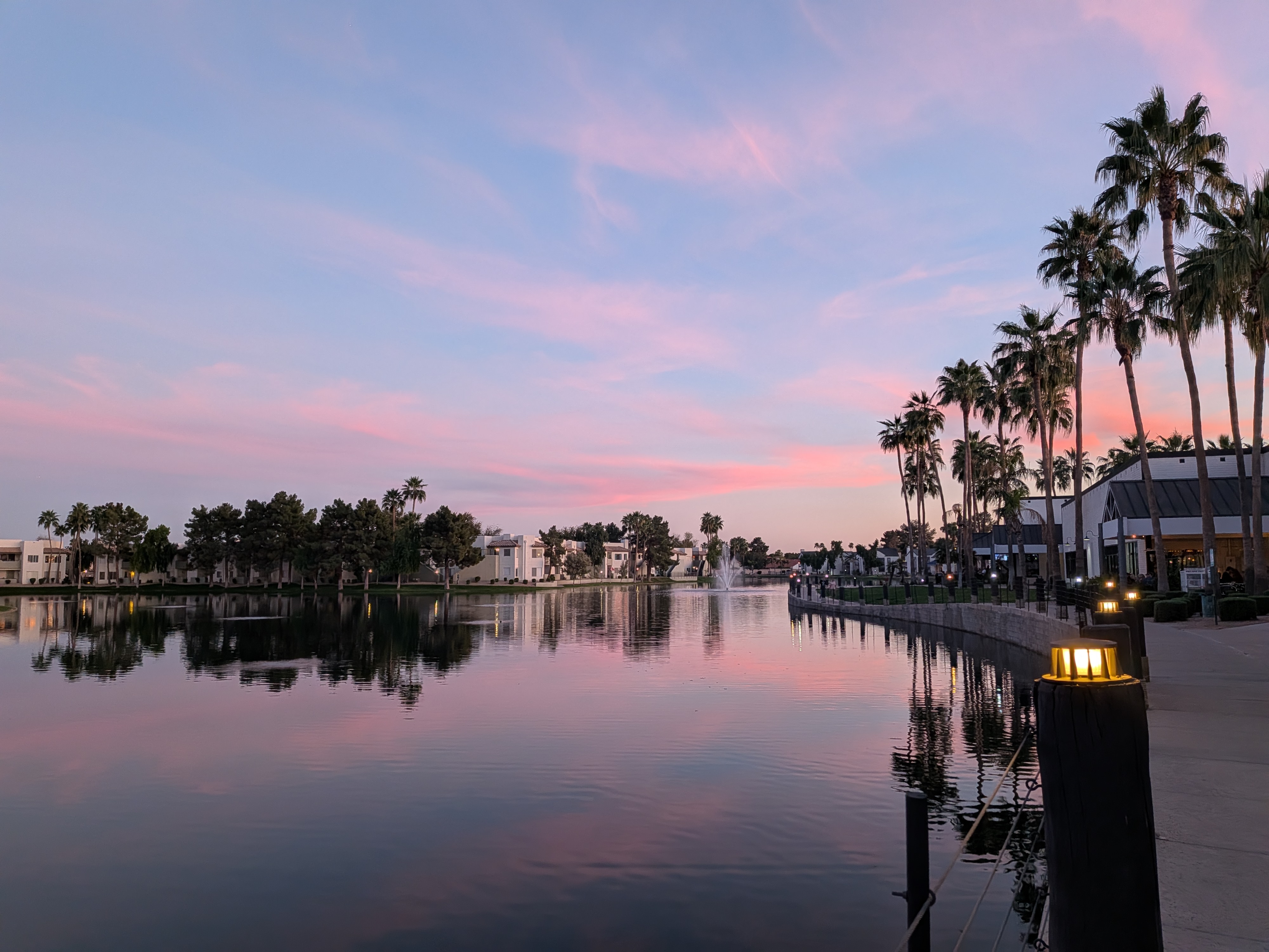 Φωτογραφίες που τραβήχτηκαν με το Google Pixel 10a.