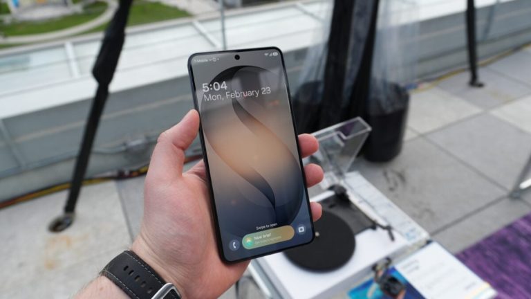 Ρίχνουμε μια πιο προσεκτική ματιά στην οθόνη απορρήτου του Galaxy S26 Ultra – SamMobile