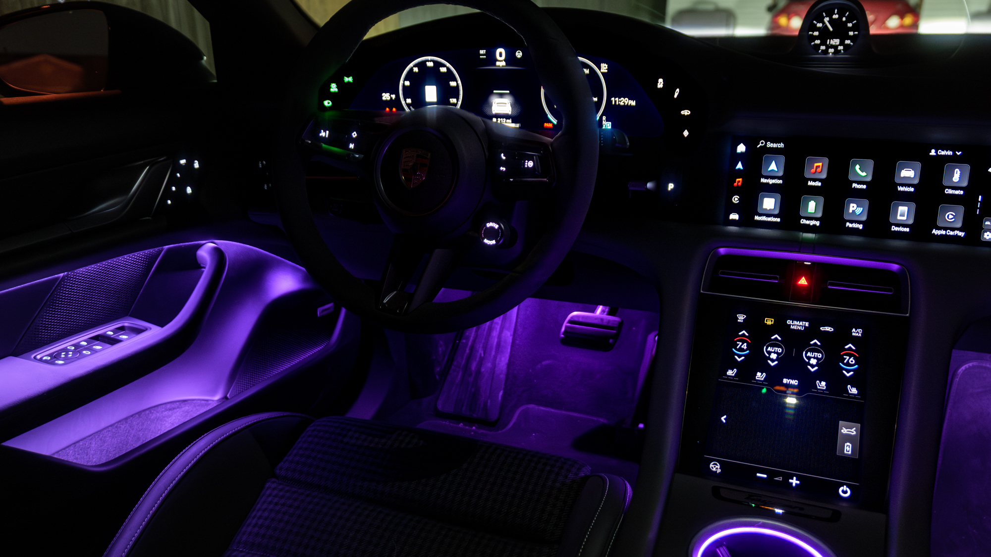 Test drive Porsche Taycan 2025.