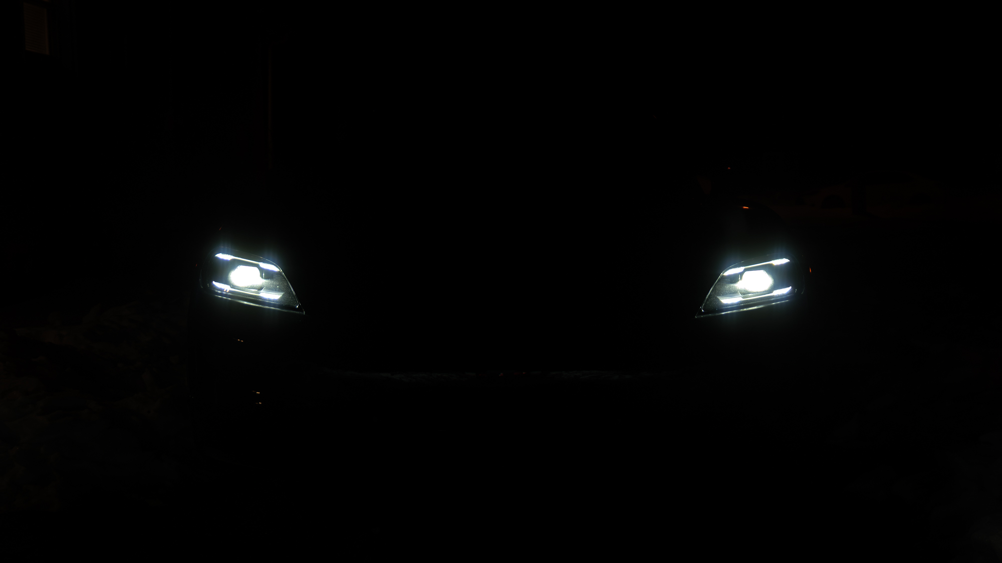 Test drive Porsche Taycan 2025.