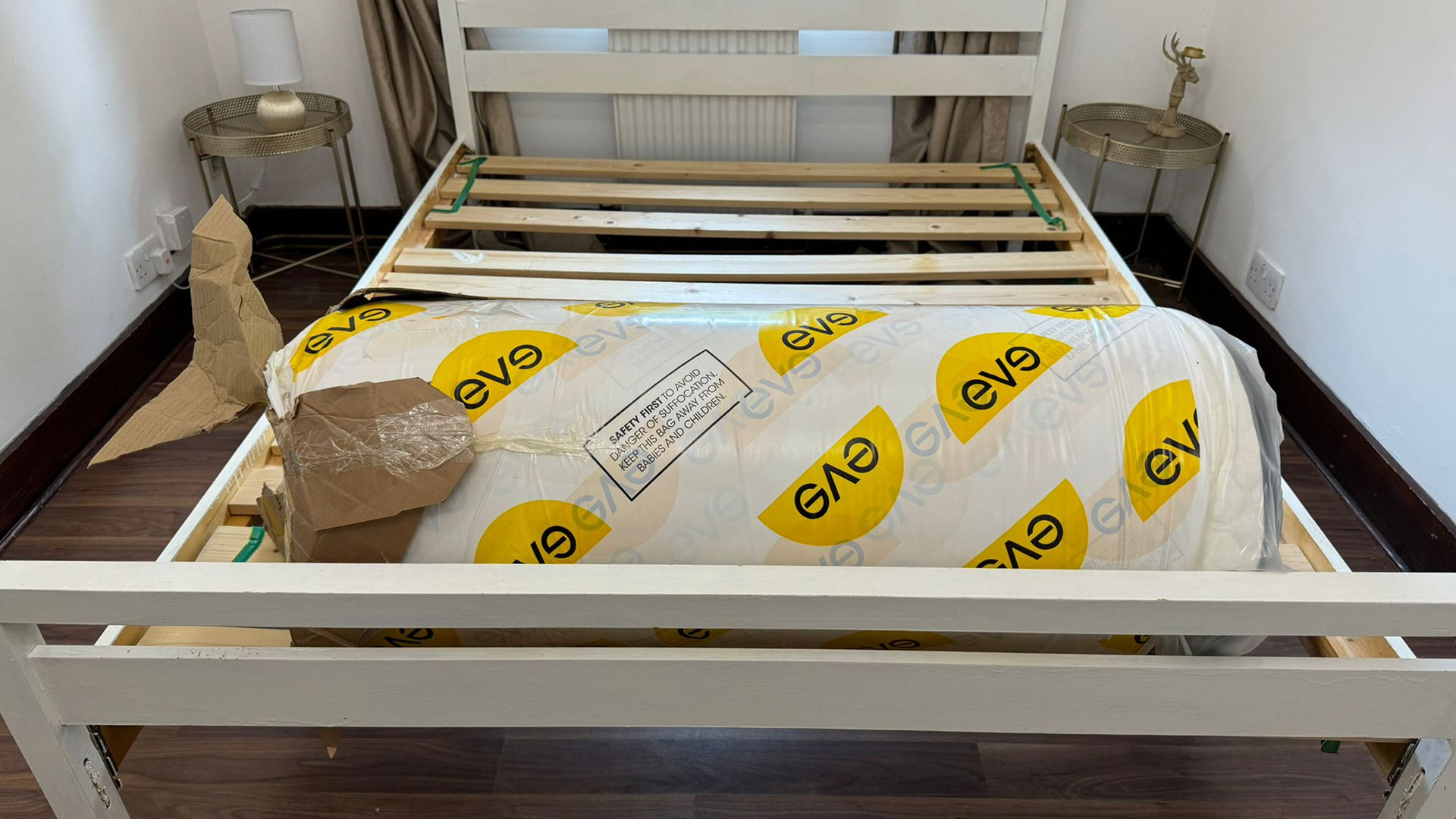 Eve the Wunderflip Premium Hybrid mattress