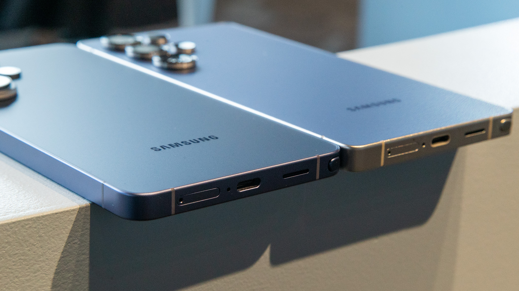 Συγκρίνοντας το Samsung Galaxy S26 Ultra και το Galaxy S25 Ultra δίπλα-δίπλα