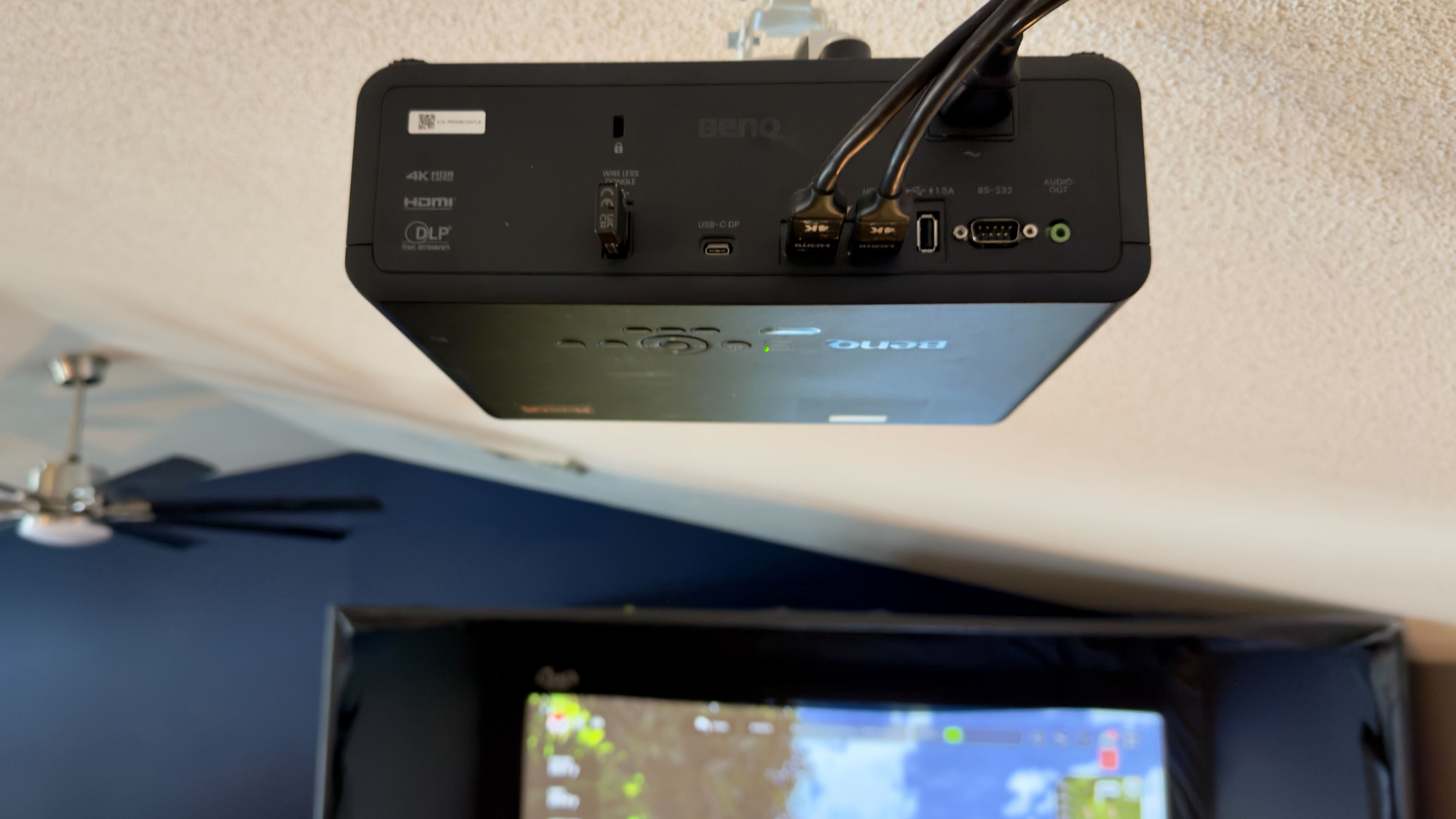 Προβολέας BenQ από κοντά