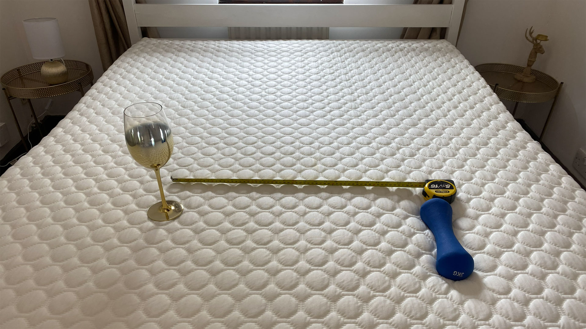 Eve the Wunderflip Premium Hybrid mattress