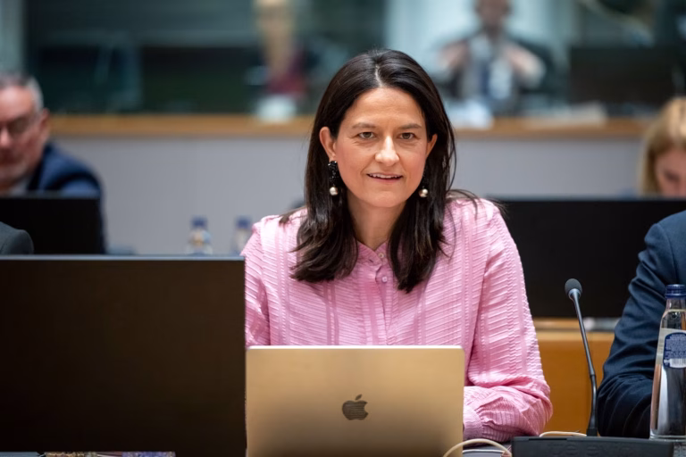 Τεχνητή νοημοσύνη: Οι 3 άξονες Κεραμέως για την αξιοποίηση της ΑΙ υπέρ των εργαζομένων –