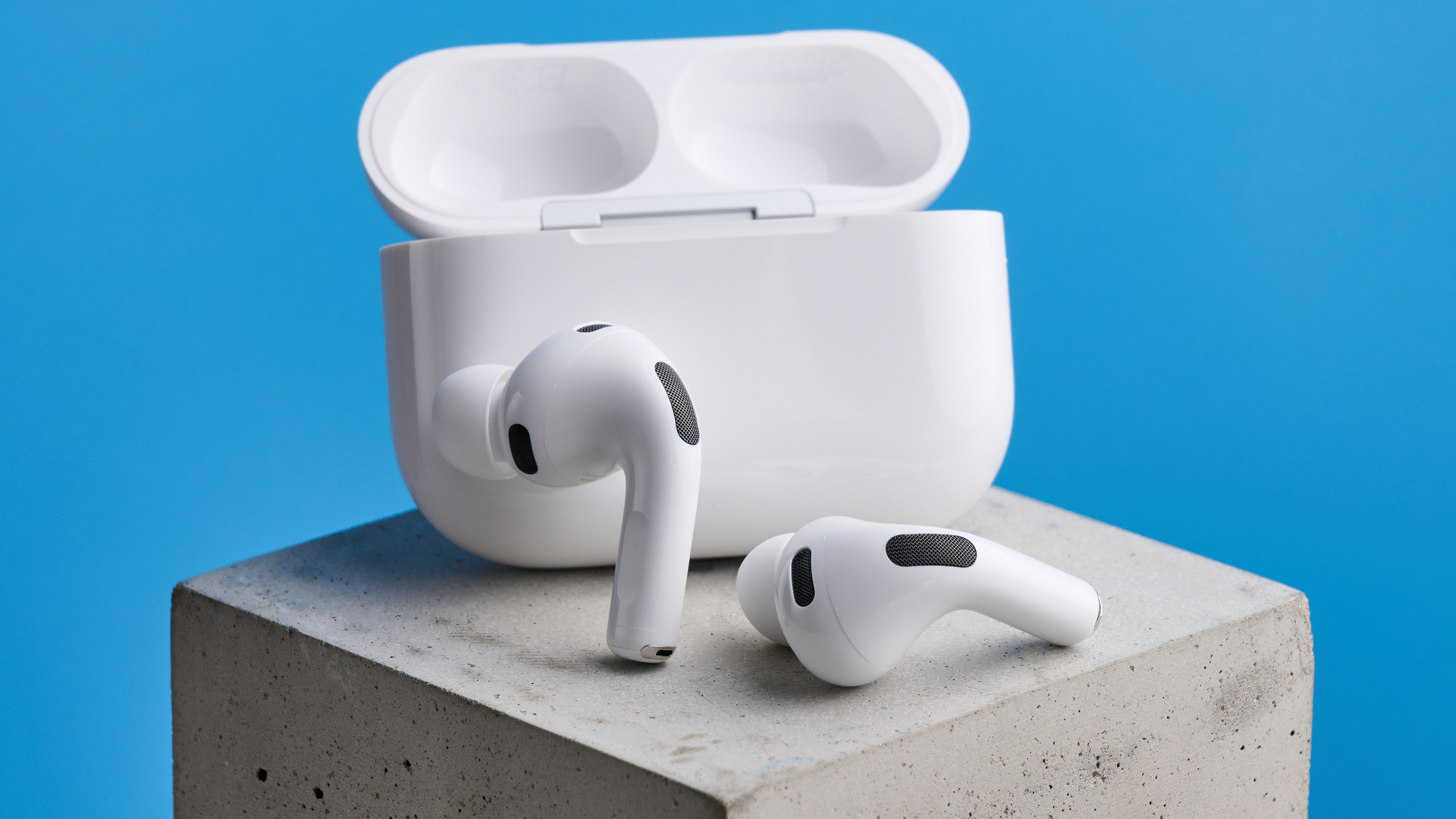 Ένα ζευγάρι Apple AirPods Pro 3