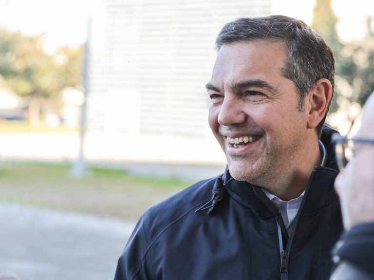 Το νέφος σκανδάλων που πνίγει την κυβέρνηση