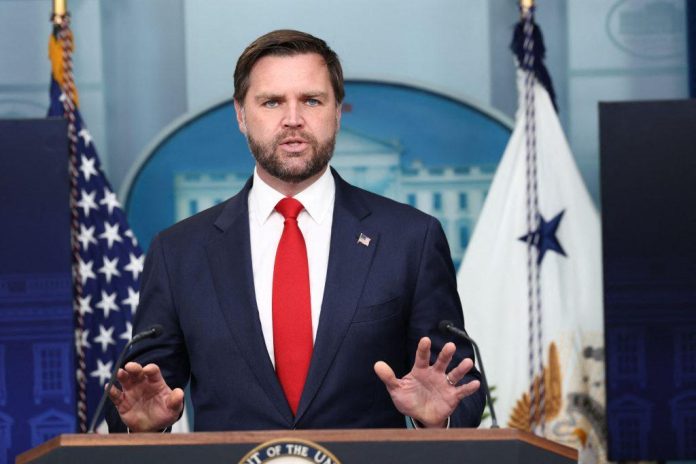 ΗΠΑ: Μειώνεται η υποστήριξη στον Τζέι Ντι Βάνς σε δημοσκόπηση – ΗΠΑ: Μειώνεται η υποστήριξη στον Τζέι Ντι Βάνς σε δημοσκόπηση –