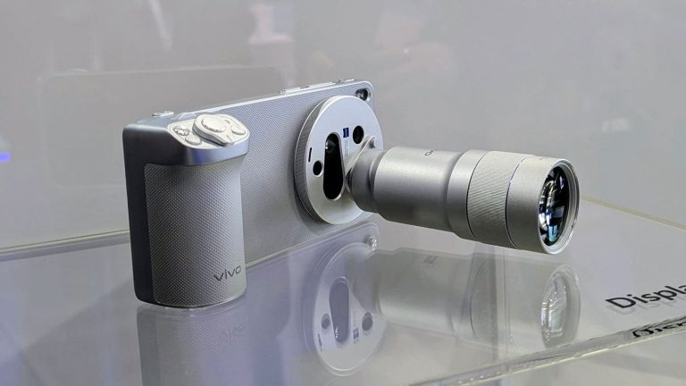 vivo X300 Ultra: Η ultra-wide κάμερα φαίνεται να μένει ίδια με του X200 Ultra