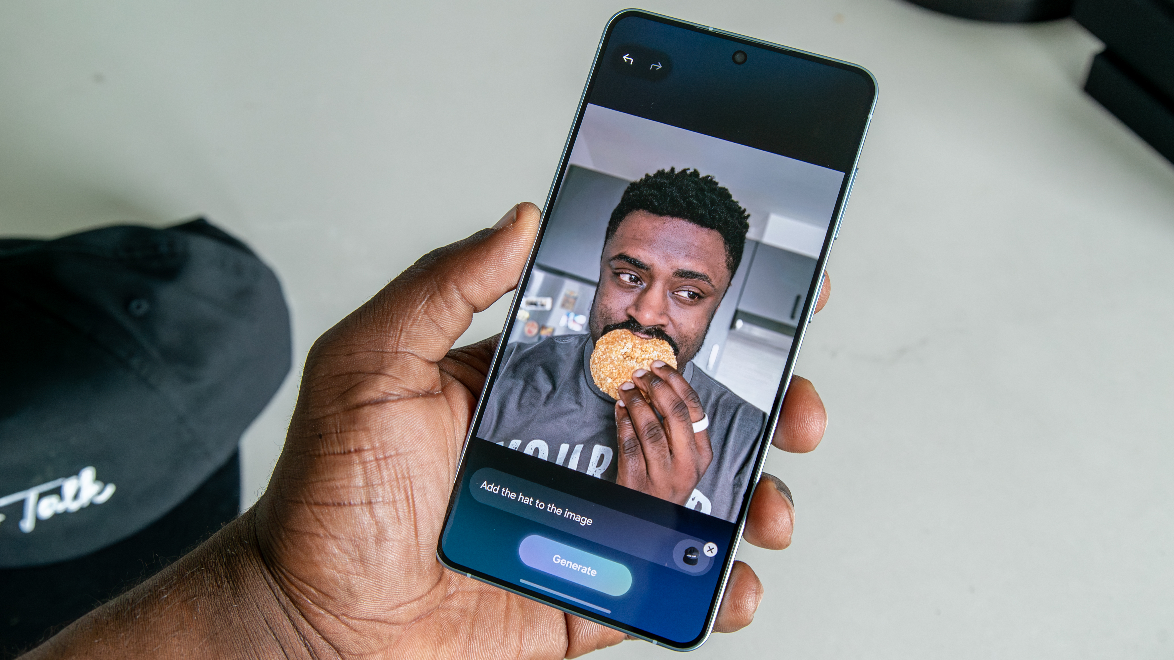 Galaxy S26 Plus Photo Assist prompt