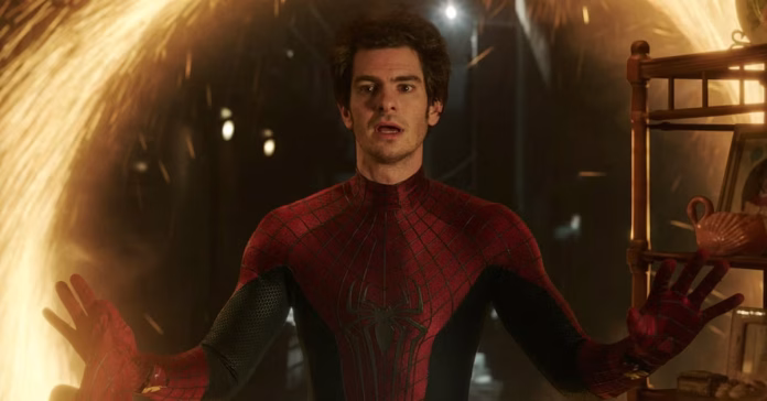 Ο Andrew Garfield αποκαλύπτει ότι οι αυτοσχεδιασμοί στο Spider-Man: No Way Home δημιούργησαν μια «πραγματική αδελφότητα» Ο Andrew Garfield αποκαλύπτει ότι οι αυτοσχεδιασμοί στο Spider-Man: No Way Home δημιούργησαν μια «πραγματική αδελφότητα»
