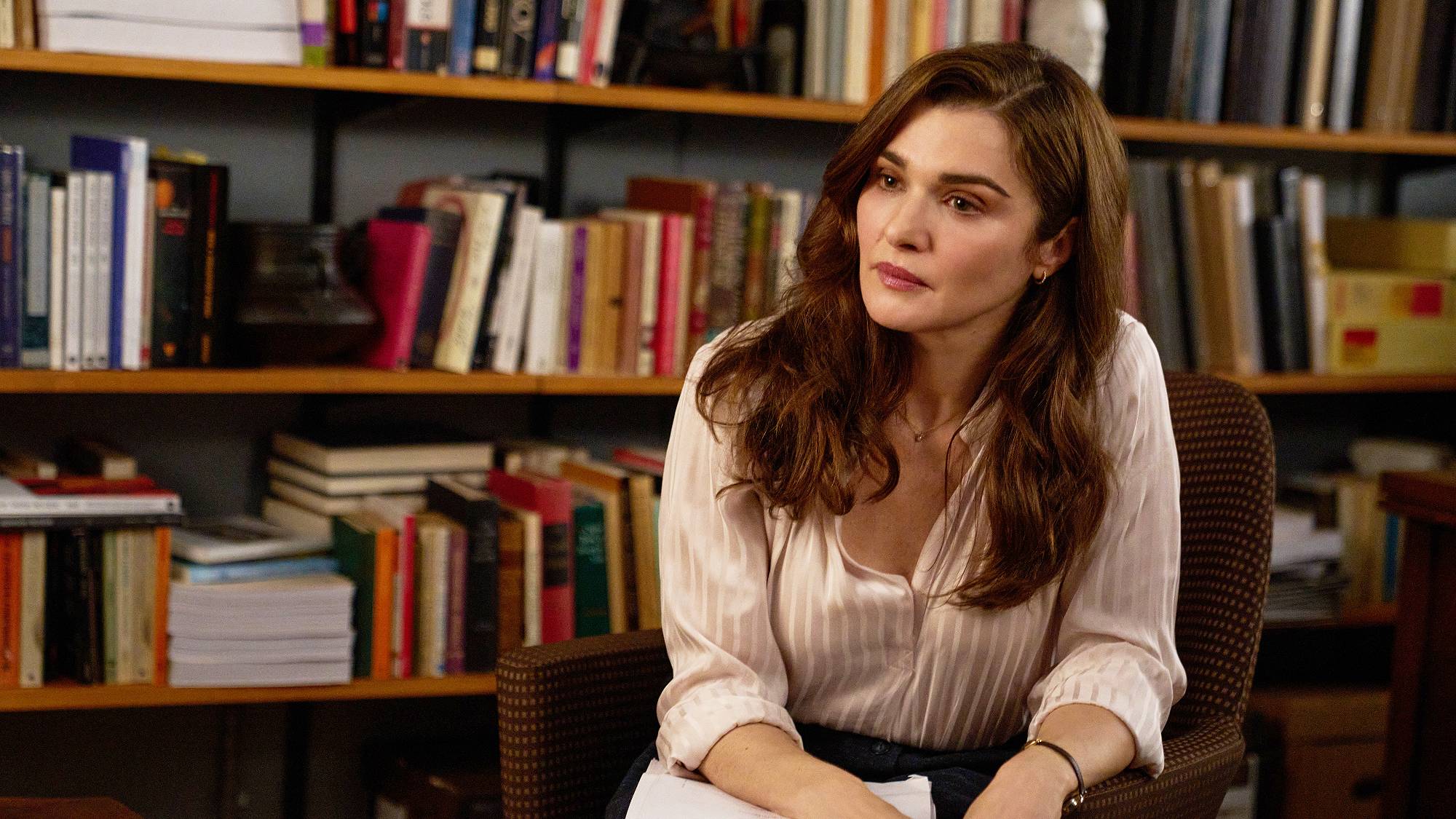 Η Rachel Weisz ως Πρωταγωνίστρια στο "Βλαδίμηρος" στο Netflix