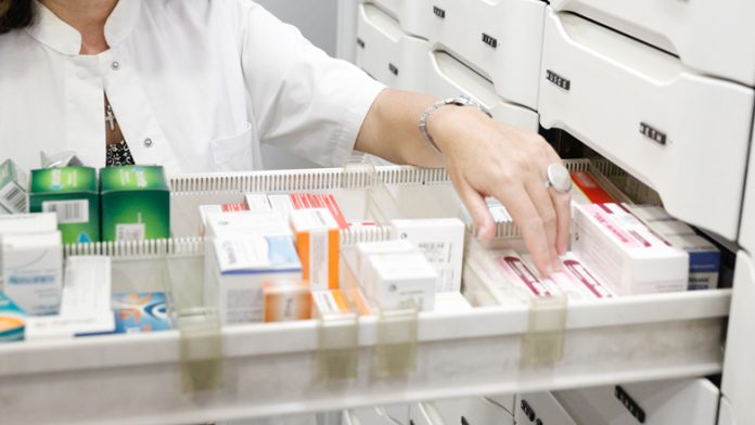 Σε ετοιμότητα για πιθανές ελλείψεις φαρμάκων λόγω του πολέμου στον Κόλπο Σε ετοιμότητα για πιθανές ελλείψεις φαρμάκων λόγω του πολέμου στον Κόλπο
