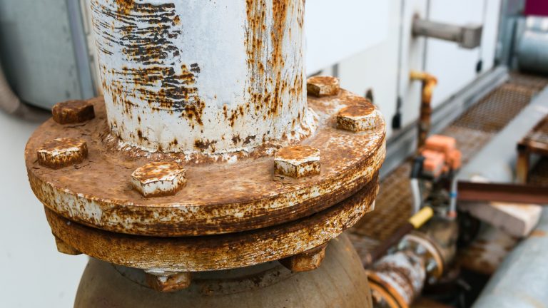 Αυτή η γιγάντια μπαταρία θα χρησιμοποιεί σκουριά αντί για λίθιο για να τροφοδοτήσει ένα κέντρο δεδομένων της Google