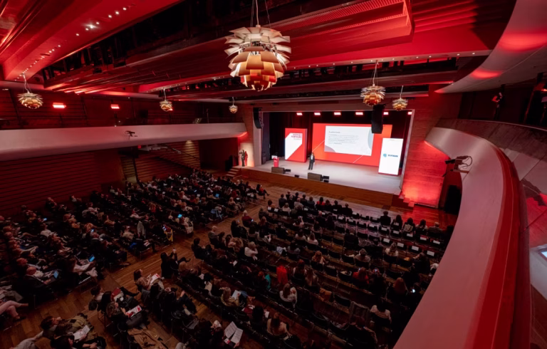 ΣΕΒ: Η ισότητα των φύλων στο επίκεντρο του Women Forward Summit –