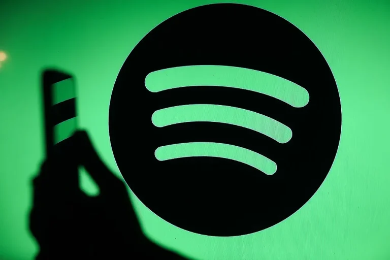 Το Spotify δοκιμάζει νέο εργαλείο για να αποτρέψει την απόδοση τεχνητής νοημοσύνης σε πραγματικούς καλλιτέχνες