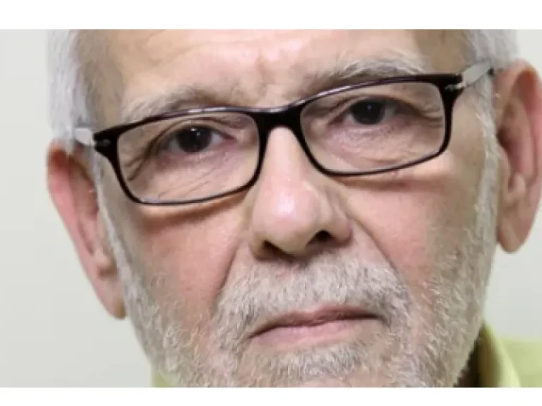 Έφυγε από τη ζωή ο δημοσιογράφος Θάνος Οικονομόπουλος – Τυπολογίες