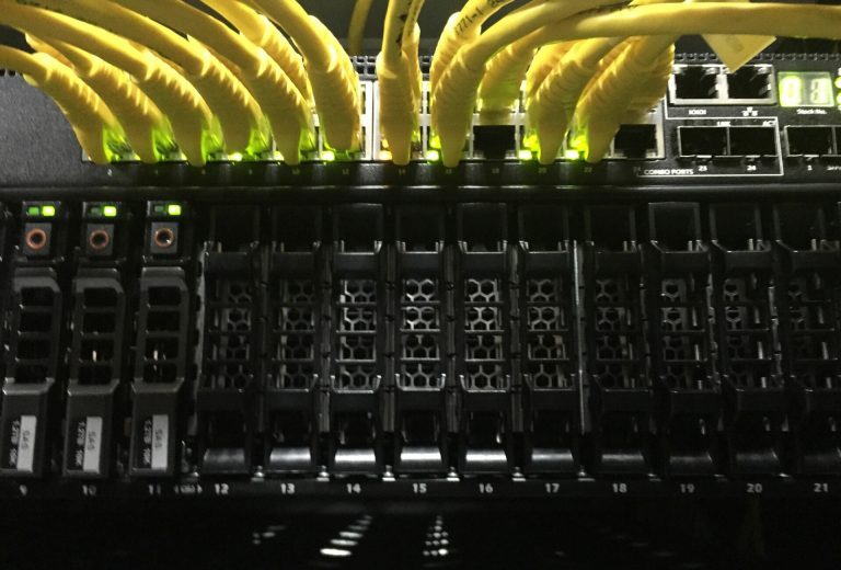 Γρήγορο ίντερνετ, λιγότερη γραφειοκρατία: Τι υπόσχεται νέο νομοσχέδιο