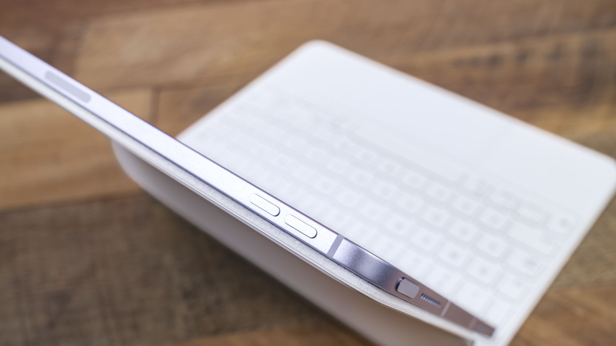 Κουμπιά iPad Air M4