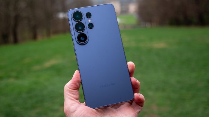Εκπτώσεις Samsung για Ημέρα Πατέρα: Προσφορές Galaxy S26 Ultra, Watch 8 Ultra και άλλα Εκπτώσεις Samsung για Ημέρα Πατέρα: Προσφορές Galaxy S26 Ultra, Watch 8 Ultra και άλλα