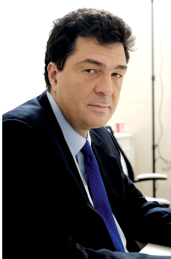 Απόψε, στον ΣΚΑΪ, η έκτακτη ενημερωτική εκπομπή «Πόλεμος στο Ιράν – Η επόμενη μέρα» με τον Αλέξη Παπαχελά. – Τυπολογίες