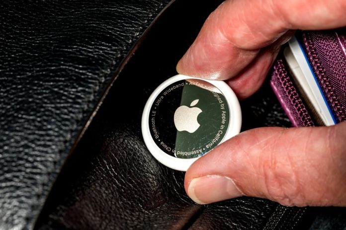 Apple AirTag 2: Νέες λειτουργίες για την προστασία σου! Apple AirTag 2: Νέες λειτουργίες για την προστασία σου!