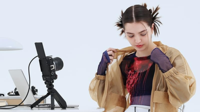 Εξαιρετικές προσφορές για Canon: Κερδίστε μέχρι 180 $ σε PowerShot V1 και EOS R50 V Εξαιρετικές προσφορές για Canon: Κερδίστε μέχρι 180 $ σε PowerShot V1 και EOS R50 V