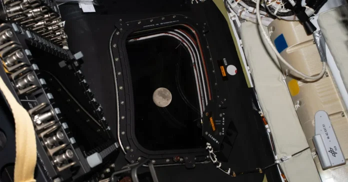 «Επιστροφή των αστροναυτών Artemis II από την ιστορική Σεληνιακή πτήση» «Επιστροφή των αστροναυτών Artemis II από την ιστορική Σεληνιακή πτήση»