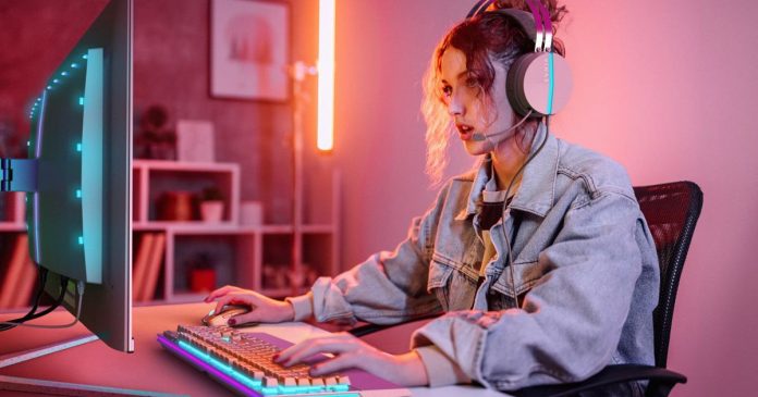 Philips Evnia 32M2N8900P: 4K Gaming 240Hz με 3ετή εγγύηση Philips Evnia 32M2N8900P: 4K Gaming 240Hz με 3ετή εγγύηση