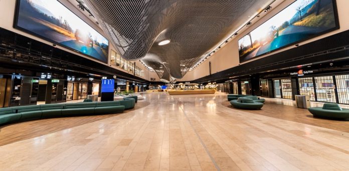 Δελτίο Τύπου – LG: Ολοκλήρωση LED Signage στο Terminal 3 Φρανκφούρτης Δελτίο Τύπου - LG: Ολοκλήρωση LED Signage στο Terminal 3 Φρανκφούρτης