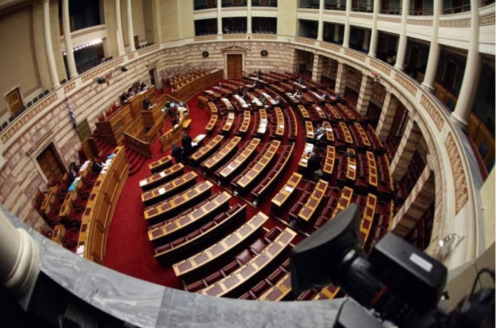 Νέες Πολιτικές Εξελίξεις στην Ελλάδα: Επιπτώσεις στην Οικονομία Νέες Πολιτικές Εξελίξεις στην Ελλάδα: Επιπτώσεις στην Οικονομία