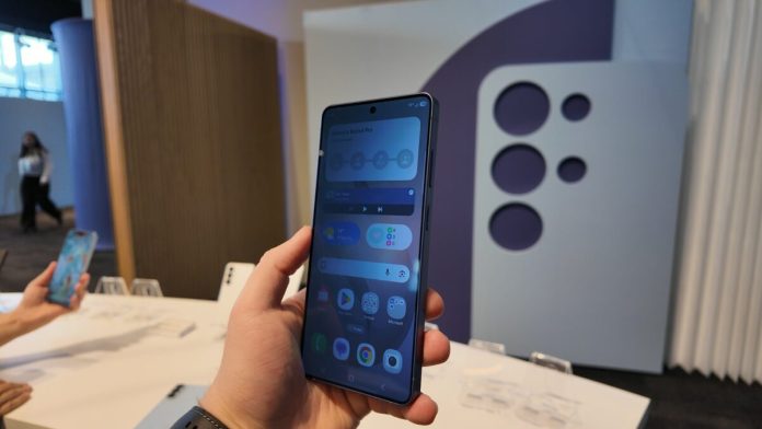 «Η τρομακτική διαφήμιση του Galaxy S26 Ultra και η ασφάλεια» «Η τρομακτική διαφήμιση του Galaxy S26 Ultra και η ασφάλεια»