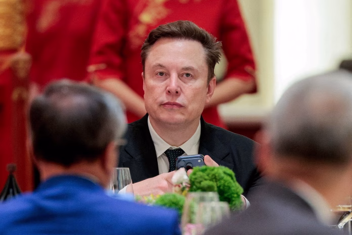 Tesla και SpaceX: Οι κίνδυνοι της συγχώνευσης για τους μετόχους Tesla και SpaceX: Οι κίνδυνοι της συγχώνευσης για τους μετόχους