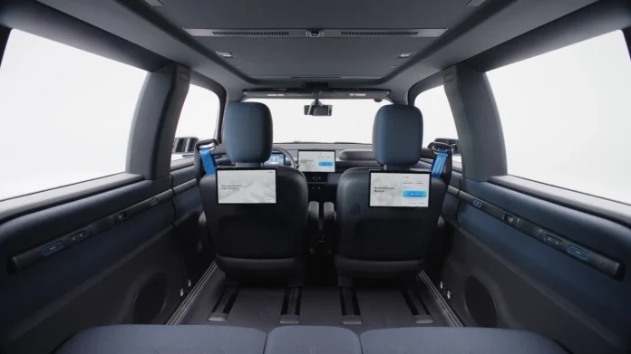 Νέα οχήματα Waymo με πόρτες που θυμίζουν ανελκυστήρα Νέα οχήματα Waymo με πόρτες που θυμίζουν ανελκυστήρα