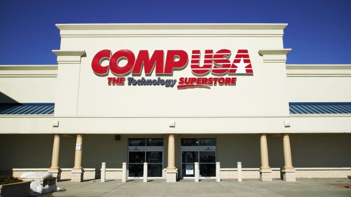 «Αποτυχία της CompUSA: Γιατί δεν άντεξε το Nostalgic Tech Store» «Αποτυχία της CompUSA: Γιατί δεν άντεξε το Nostalgic Tech Store»