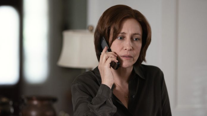 Vera Farmiga: Η άγνωστη μίνι σειρά της στο Apple TV Vera Farmiga: Η άγνωστη μίνι σειρά της στο Apple TV